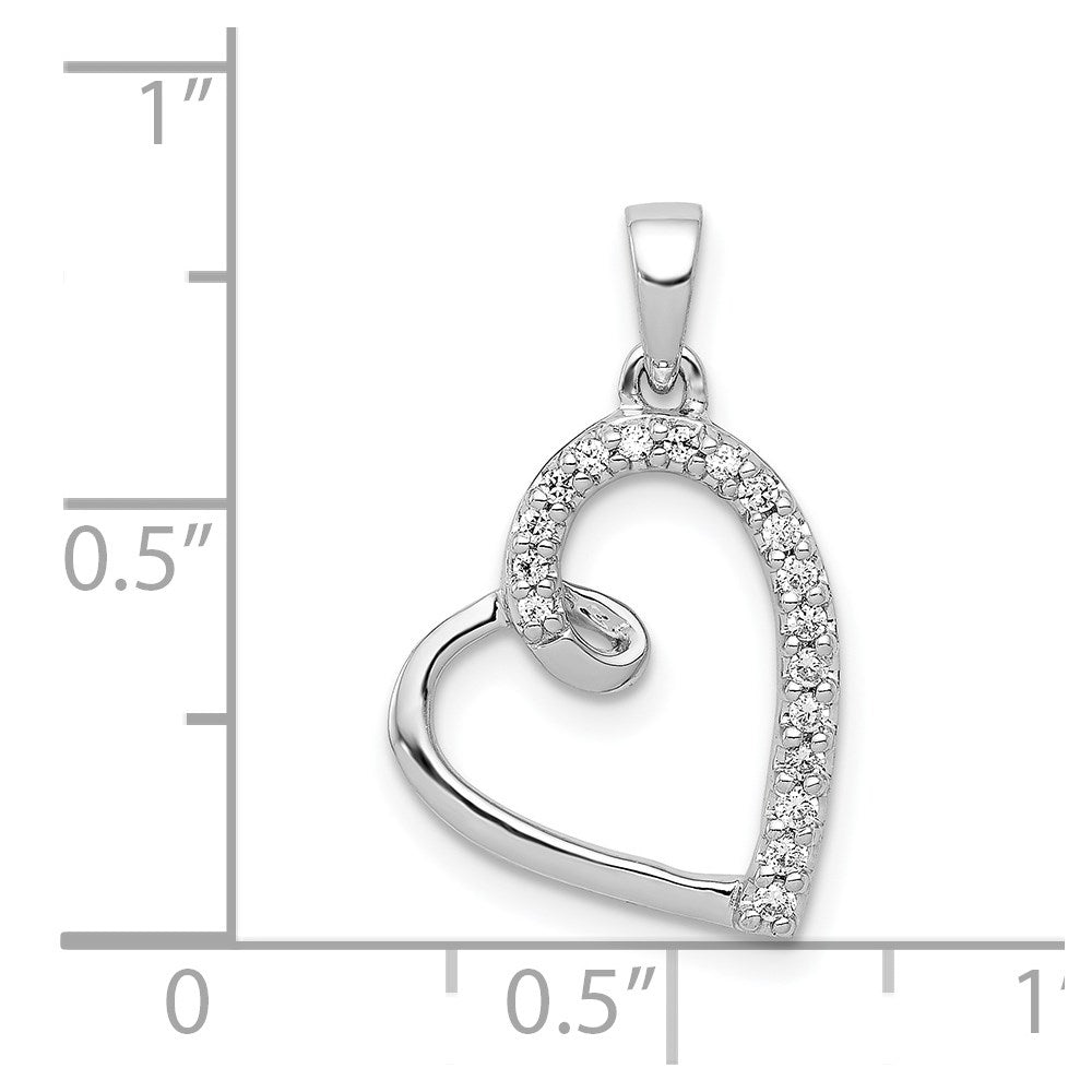 14k White Gold Diamond Heart Pendant