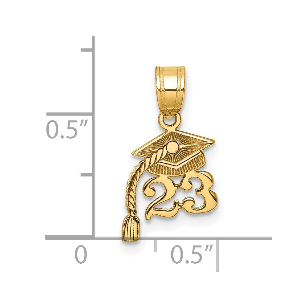 14K Graduation Cap 23 w/ Dangling Tassle Charm